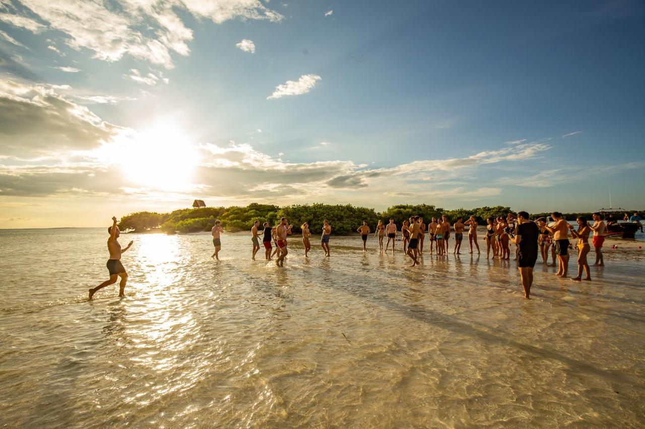 Che Holbox Hostel & Bar Adults Only エクステリア 写真
